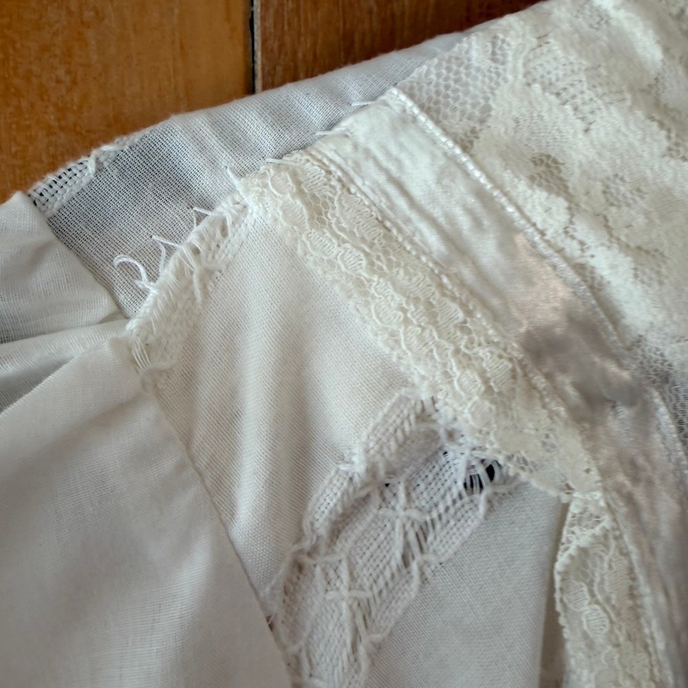Vintage 70s Jody of California White Prairie Maxi Dress Lace Bishop Sleeve Small - Picture 9 of 16